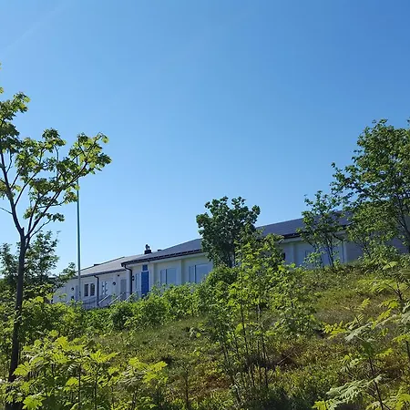 Motel Sorvagen Inn *